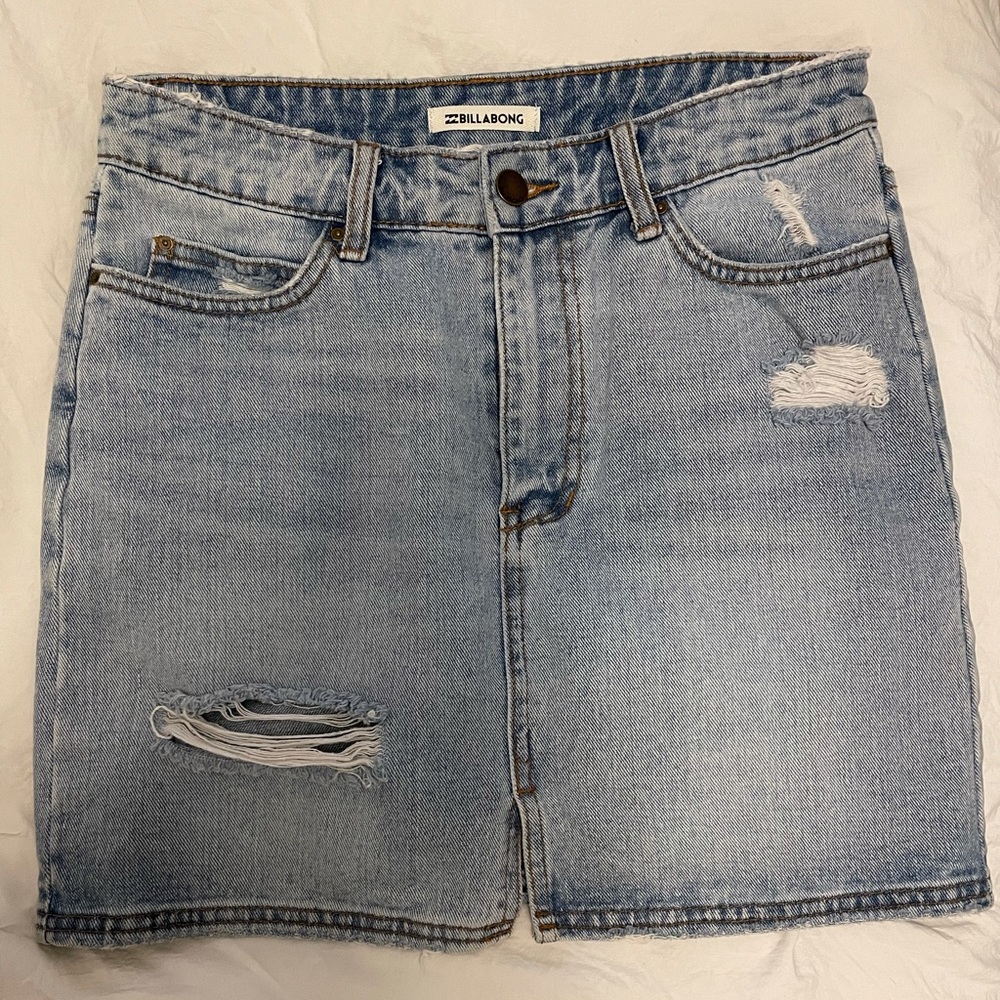 Billabong denim skirt